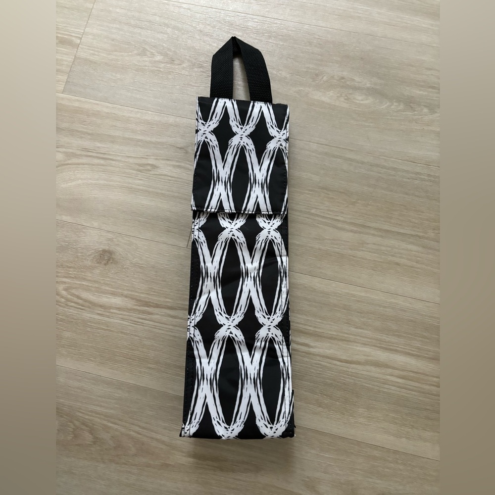 Thirty One Perfect Bottle Thermal Black Links NEW